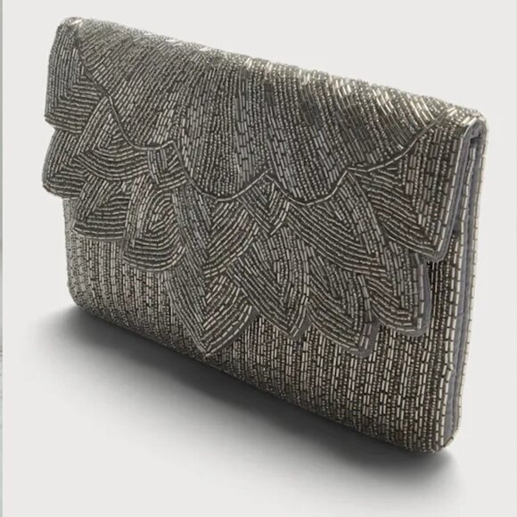 Beautiful Sparkling Glass Seed Beaded Silver Metallic Clutch Crossbody Chain Bag - Picture 4 of 5